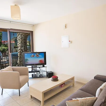 Picture This Enjoying Your Holiday In A Luxury In For Less Than A 1274 Vilă Ayia Napa
