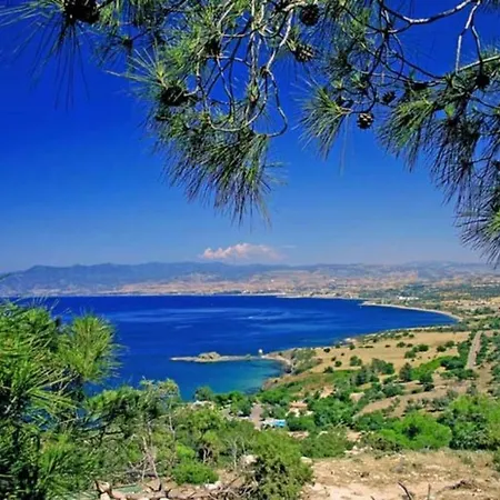 Picture This Enjoying Your Holiday In A Luxury In For Less Than A 1274 *
